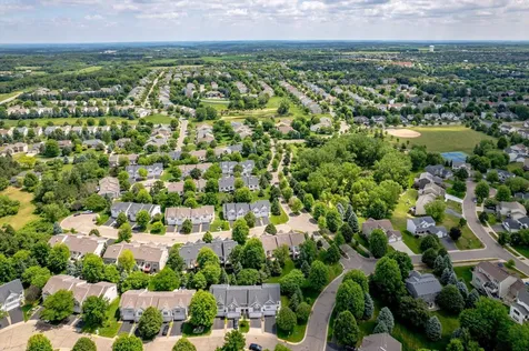 2259 Saint Johns Place Woodbury MN 55129