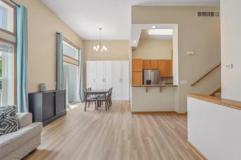 2259 Saint Johns Place Woodbury MN 55129