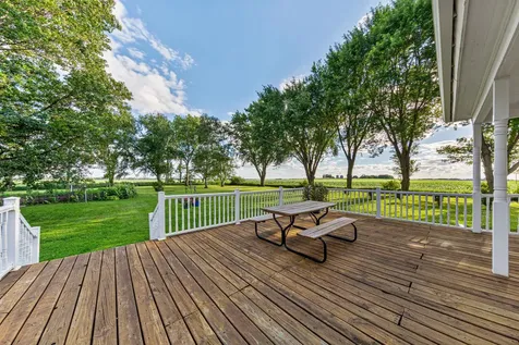 38575 280th Street Henderson MN 56044
