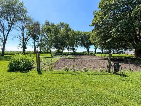 38575 280th Street Henderson MN 56044