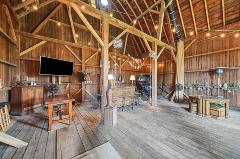 7485 Greenfield Road Loretto MN 55357