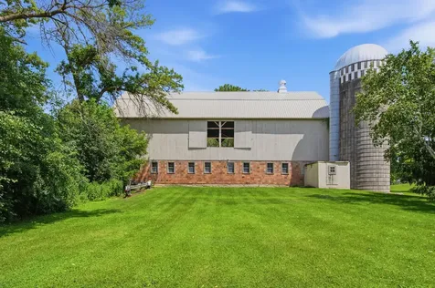 7485 Greenfield Road Loretto MN 55357