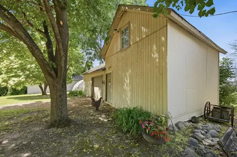 7485 Greenfield Road Loretto MN 55357