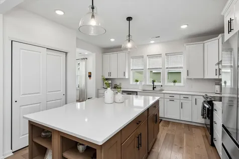 1063 Moers Drive Chaska MN 55318