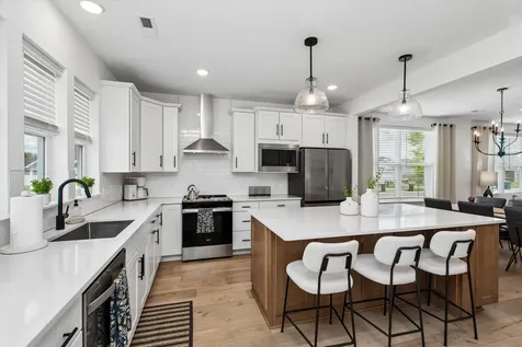 1063 Moers Drive Chaska MN 55318