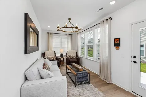 1063 Moers Drive Chaska MN 55318