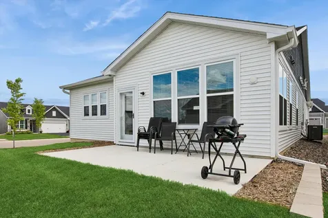 1063 Moers Drive Chaska MN 55318