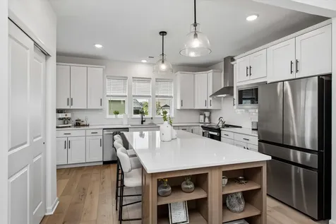 1063 Moers Drive Chaska MN 55318