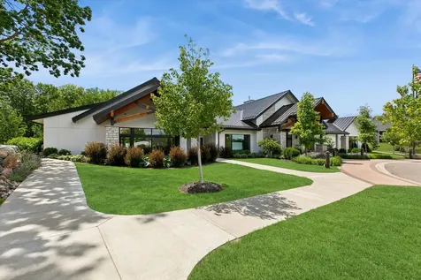 1063 Moers Drive Chaska MN 55318