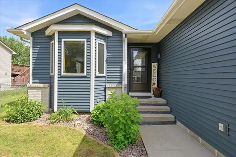 308 Elm Street SW Isanti MN 55040