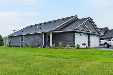 232 11th Avenue S Princeton MN 55371