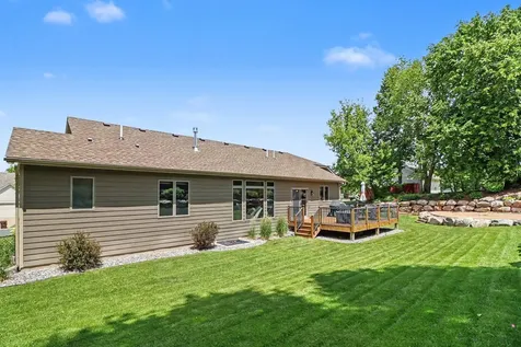 1120 Park Lane SE New Prague MN 56071