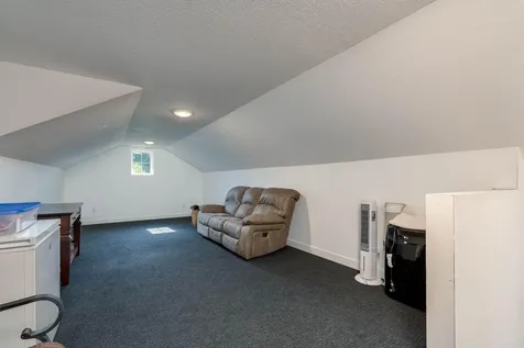 305 Dancing Waters Circle Mankato MN 56001