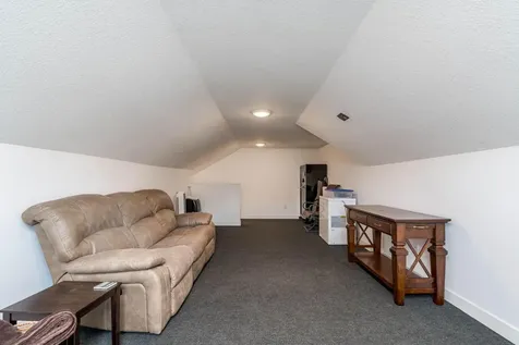 305 Dancing Waters Circle Mankato MN 56001