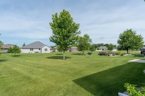 305 Dancing Waters Circle Mankato MN 56001