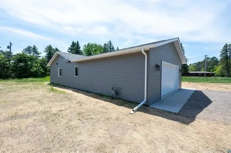 1402 John Road Cloquet MN 55720