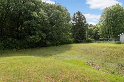 10928 London Drive Burnsville MN 55337