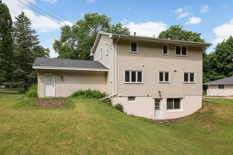 10928 London Drive Burnsville MN 55337