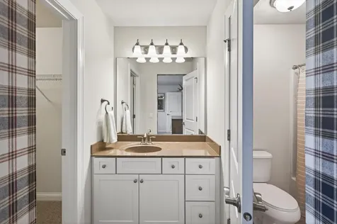 9081 Harrow Way Eden Prairie MN 55347