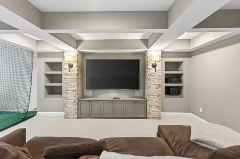 9081 Harrow Way Eden Prairie MN 55347