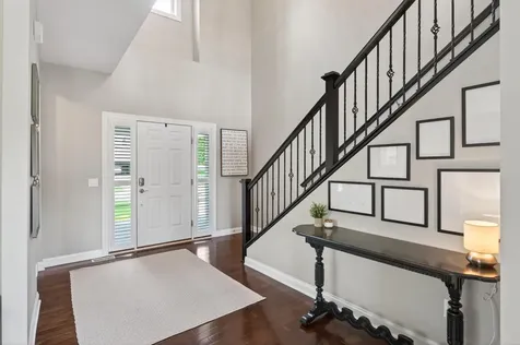 9081 Harrow Way Eden Prairie MN 55347