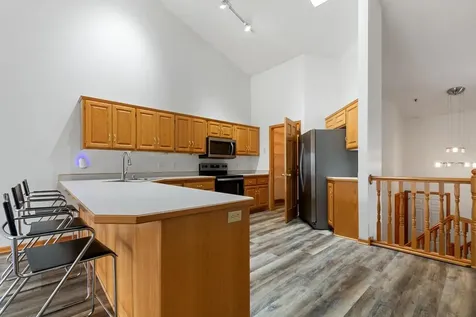 4233 93rd Avenue N Brooklyn Park MN 55443