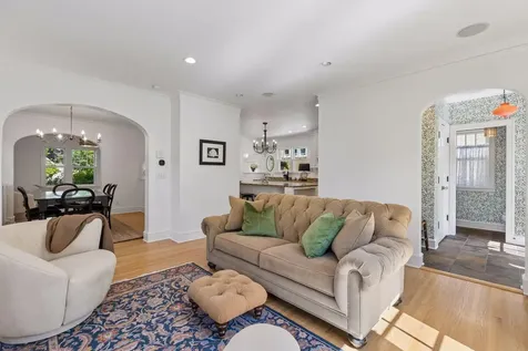 4033 Ewing Avenue S Minneapolis MN 55410