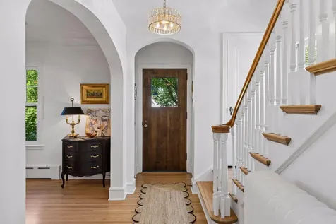 4033 Ewing Avenue S Minneapolis MN 55410