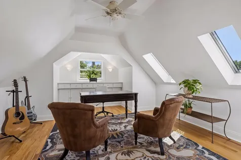 4033 Ewing Avenue S Minneapolis MN 55410