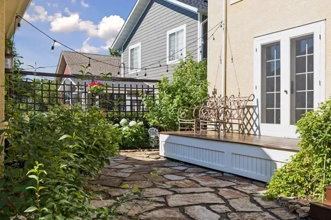 4033 Ewing Avenue S Minneapolis MN 55410