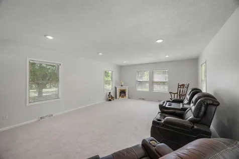 3823 259th Avenue NE Isanti MN 55040