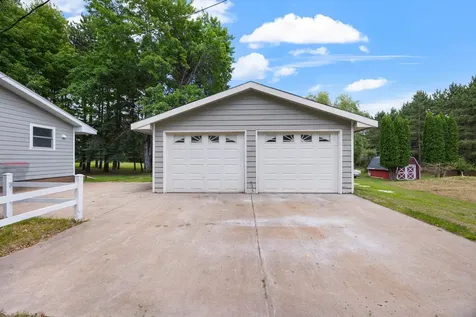 3823 259th Avenue NE Isanti MN 55040