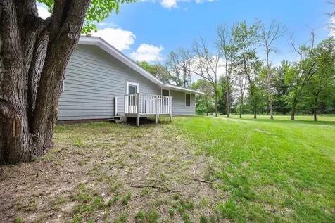 3823 259th Avenue NE Isanti MN 55040