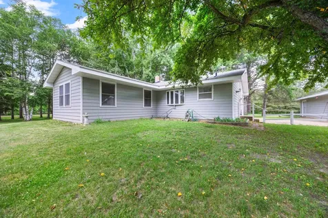3823 259th Avenue NE Isanti MN 55040