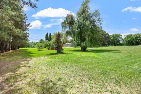 3823 259th Avenue NE Isanti MN 55040