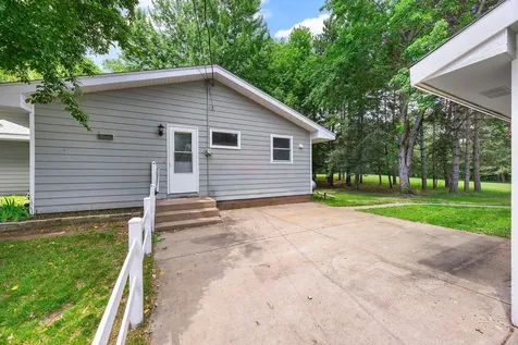 3823 259th Avenue NE Isanti MN 55040