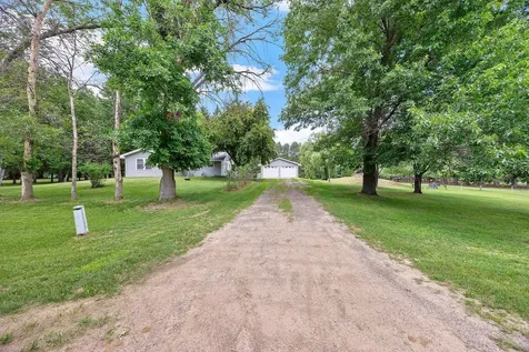 3823 259th Avenue NE Isanti MN 55040