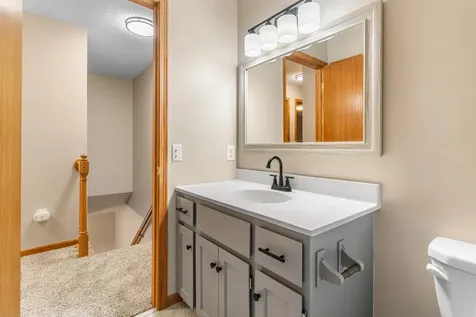 1585 Millpond Court Chaska MN 55318