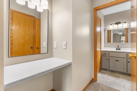 1585 Millpond Court Chaska MN 55318