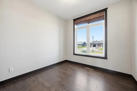 2736 70th Avenue S Fargo ND 58104