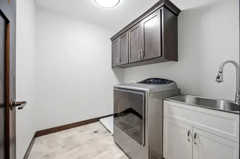 2736 70th Avenue S Fargo ND 58104