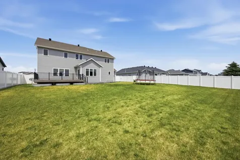 2736 70th Avenue S Fargo ND 58104