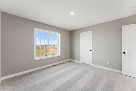 18314 Geyser Way Lakeville MN 55044