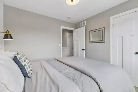 315 Pascal Street S Saint Paul MN 55105