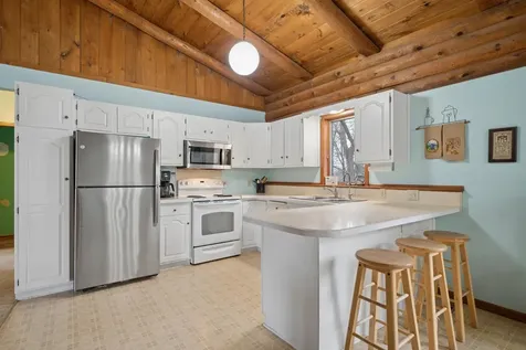830 W Church Street Belle Plaine MN 56011