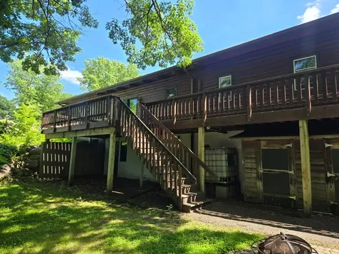 830 W Church Street Belle Plaine MN 56011