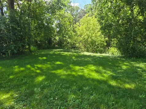 830 W Church Street Belle Plaine MN 56011