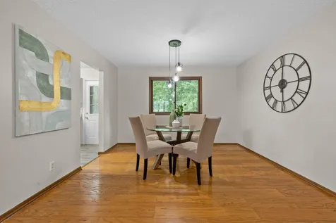 17160 Hershey Court Lakeville MN 55044