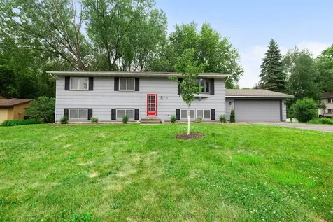 17160 Hershey Court Lakeville MN 55044