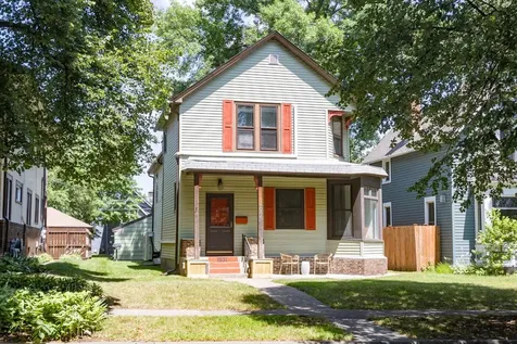 1031 Saint Clair Avenue Saint Paul MN 55105